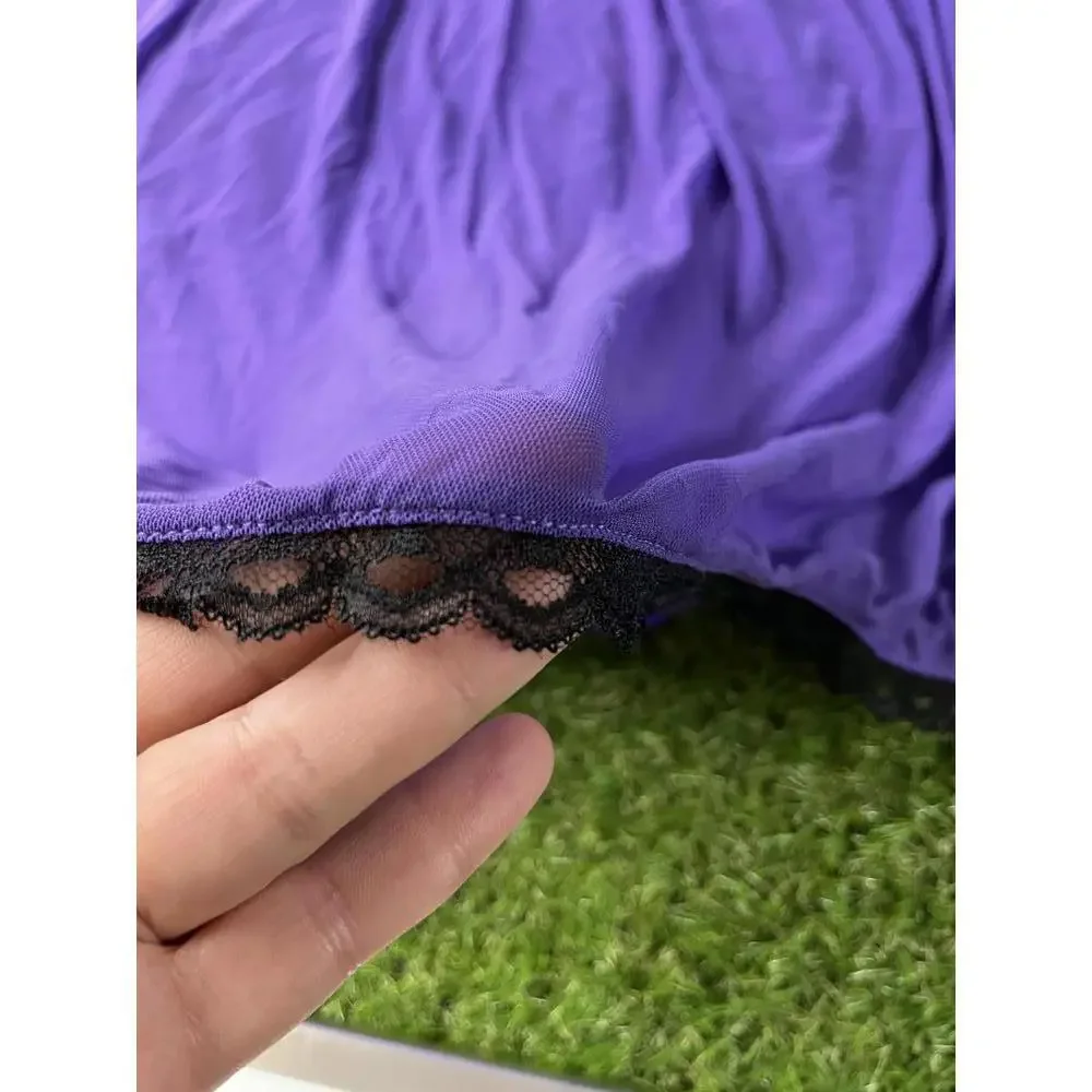 Caciquie 22/24 Camisole Nighty Purple‎ and Black Lace Trim Nightgown